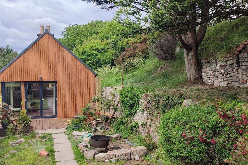 Stonehaven 2 Bedroom Seaside Cottage With Garden Luaran gambar