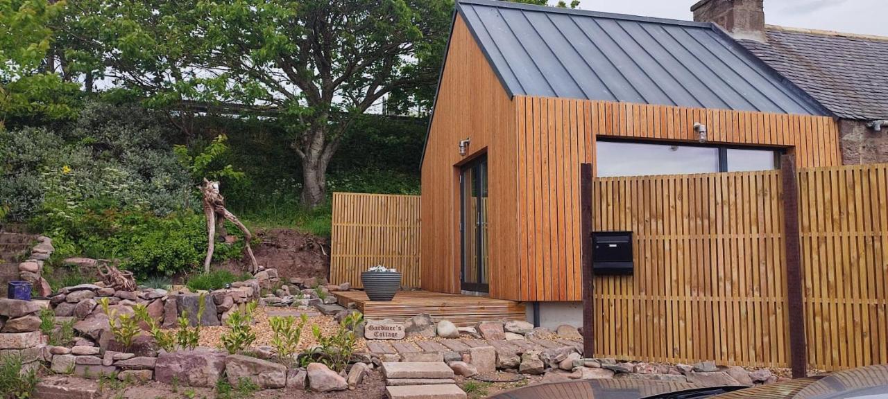 Stonehaven 2 Bedroom Seaside Cottage With Garden Luaran gambar